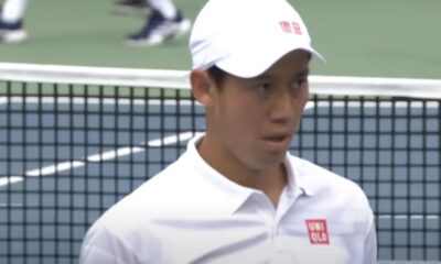 Primo piano del tennista Kei Nishikori sul campo