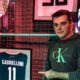 Federico, campione eSports, con la maglia di Gabrielloni