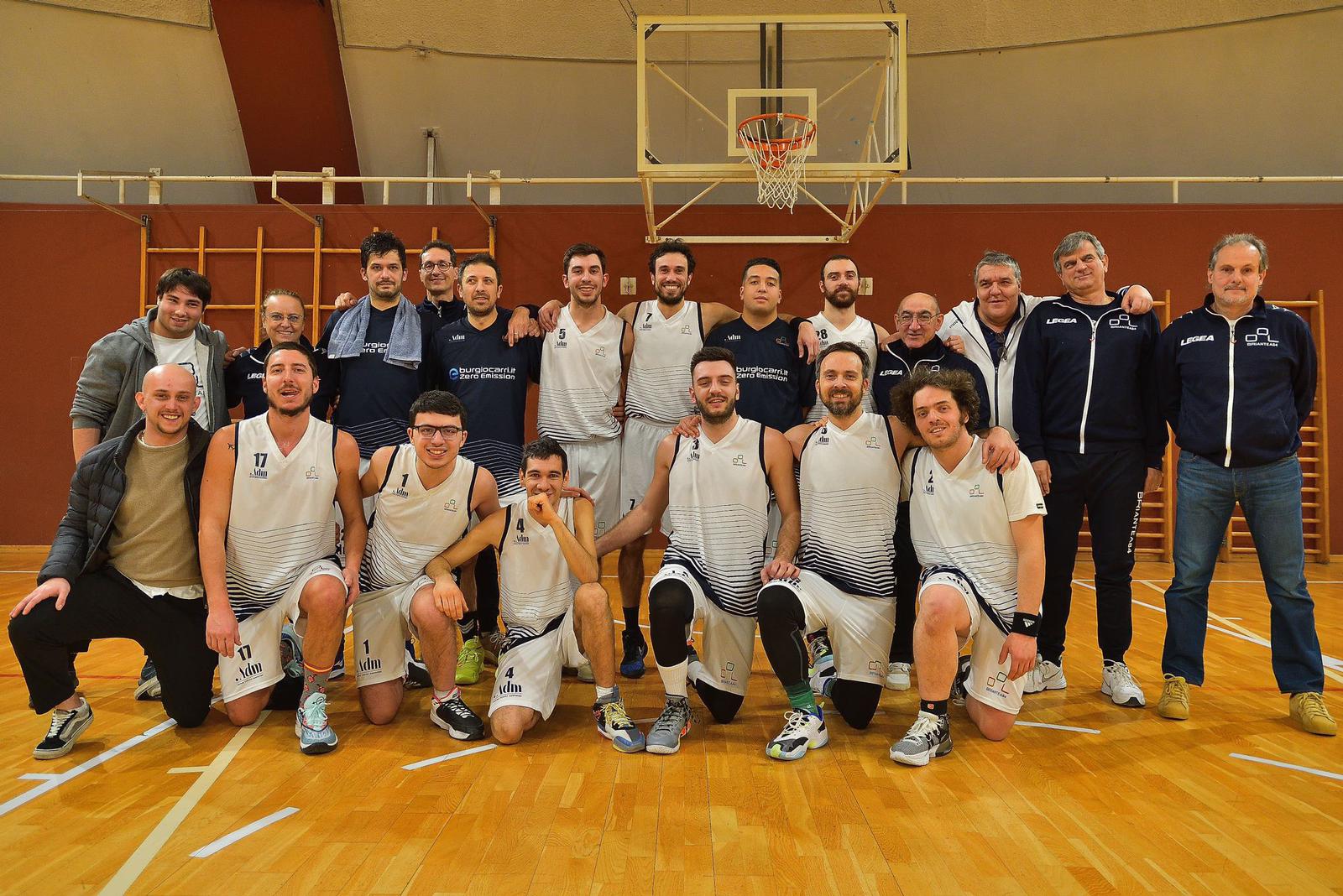 Una foto di squadra della Briantea CSI