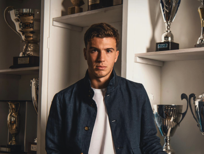 Foto ufficiale di Máximo Perrone