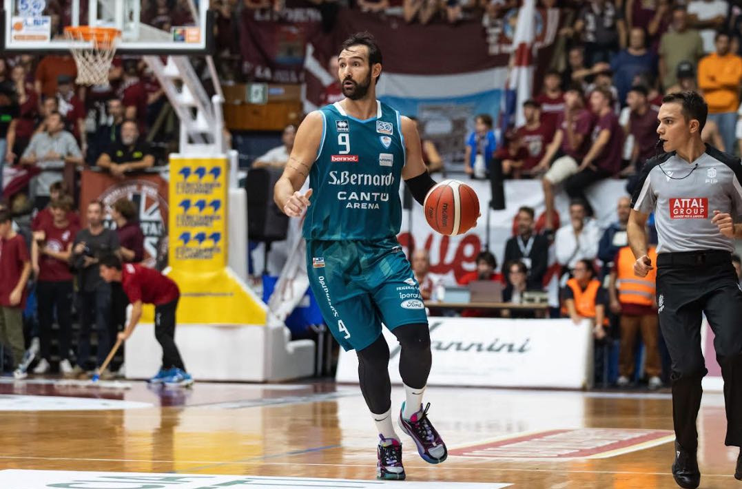 Moraschini in un'azione di gioco